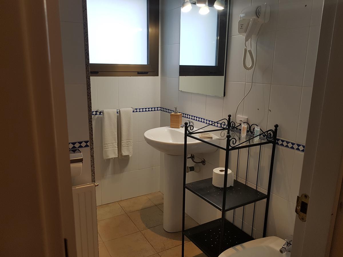 Sant Llorenc de la Muga Hostal De L'Aigua מראה חיצוני תמונה